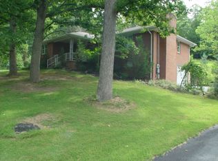 12514 Petes Dr SE, Cumberland, MD 21502