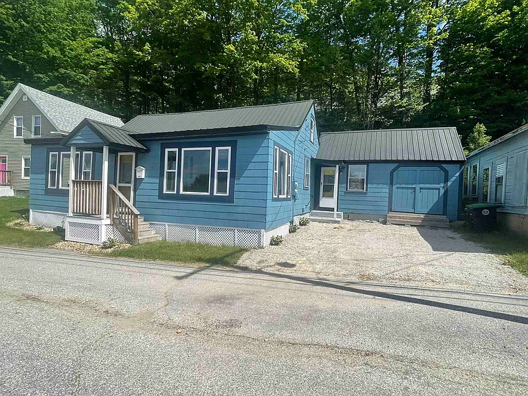 21 E Bow St — Photo 2
