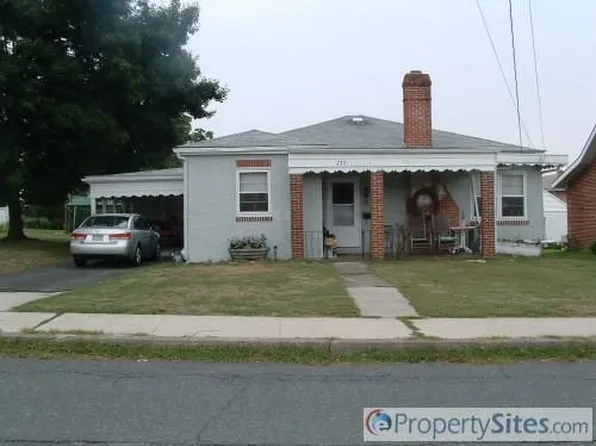 739 E 4th St, Boyertown, PA 19512
