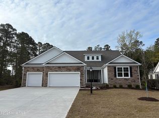 499 S Middleton Dr NW, Calabash, NC 28467