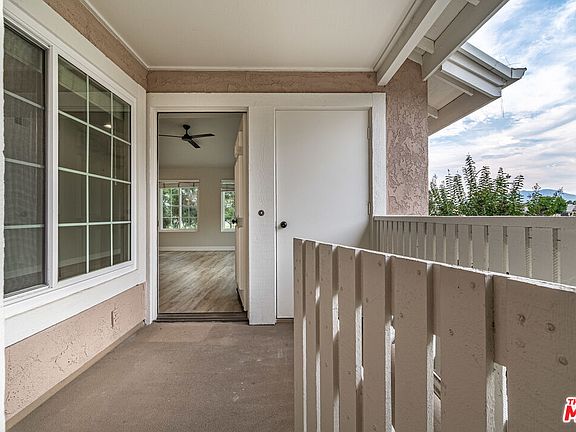 2nd image of 109 Greenfield #114