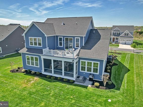 3rd image of 33610 Stonington Dr