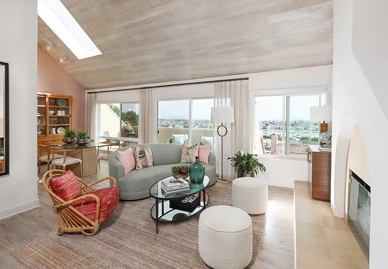Promontory Point Apartment Homes — Photo 15
