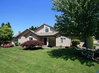 895 Crenshaw Loop N, Keizer, OR 97303