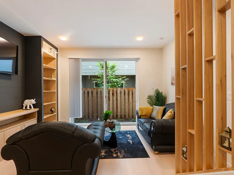 3013 NE Ainsworth St — Photo 12