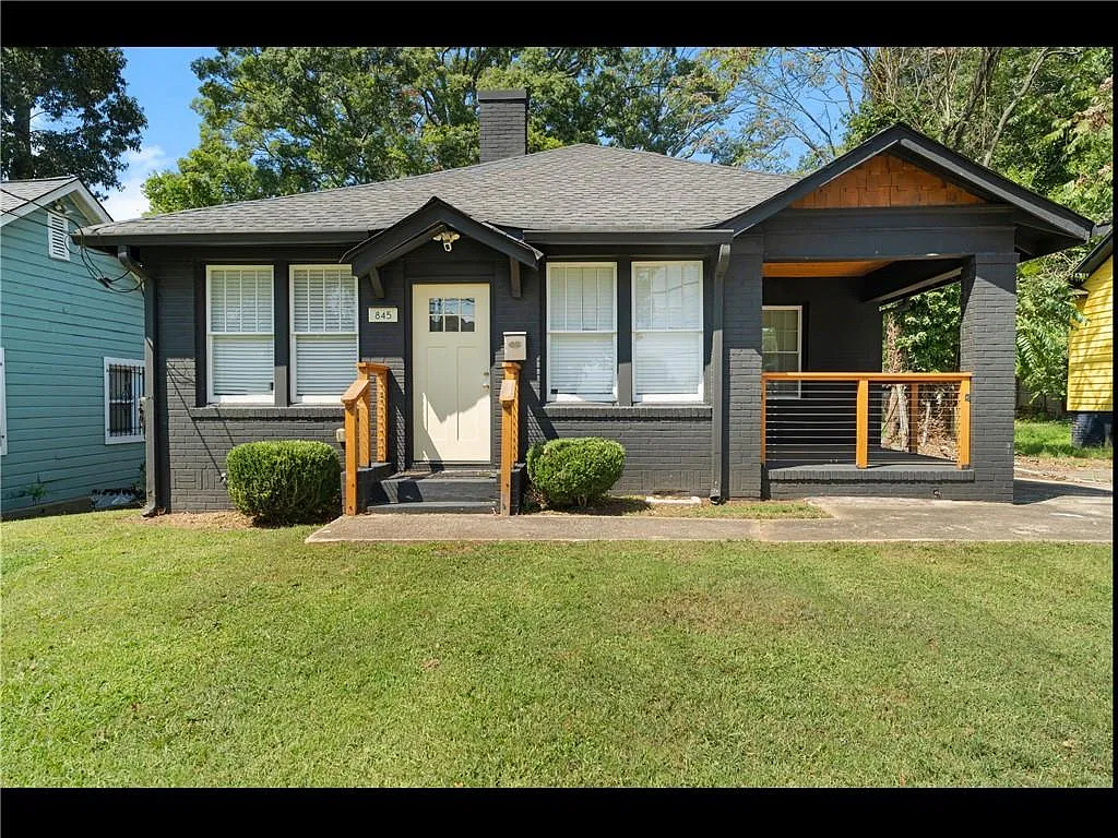 3 bed, 1500 sqft, $2,500 — Photo 1