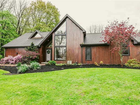 243 Inspiration Point Rd, Webster, NY 14580
