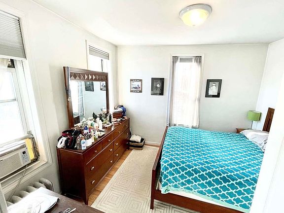 5th image of 28-33 37th St #19