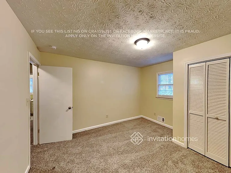 133 Fox Ridge Ct — Photo 14
