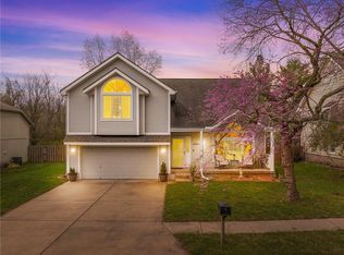 17005 E 44th St, Independence, MO 64055