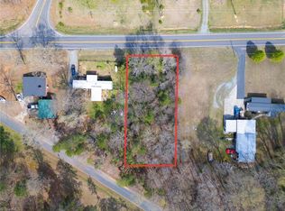 187 Eastside Dr, Denton, NC 27239