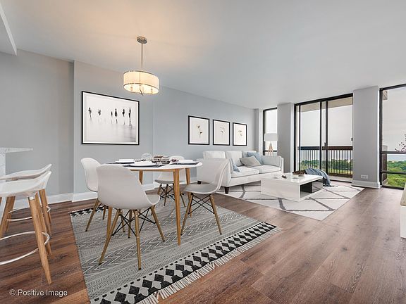 5th image of 1660 N La Salle St #1507