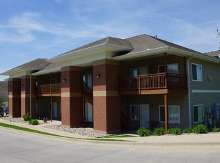 680 N Pleasant Hill Blvd APT 6, Pleasant Hill, IA 50327