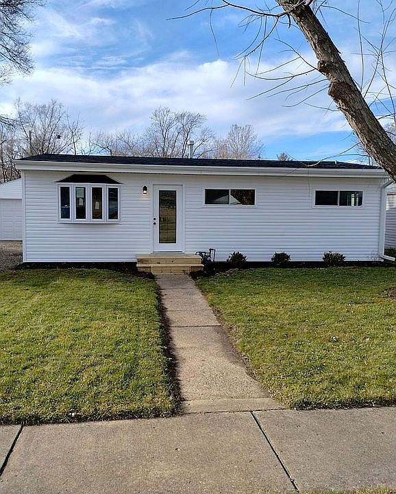 1st image of 7406 Scott Ln