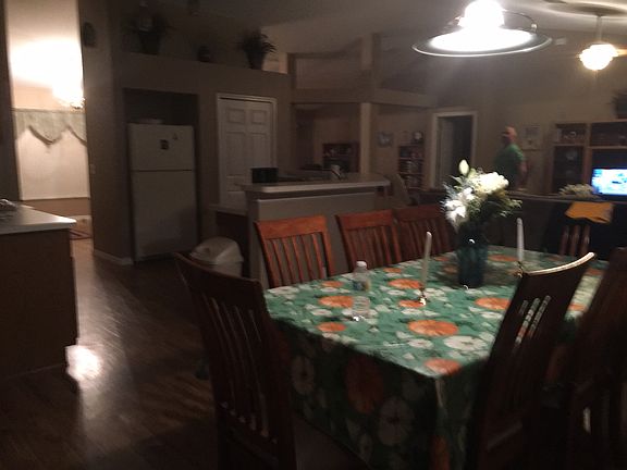 5th image of 51 W Norwood Pl