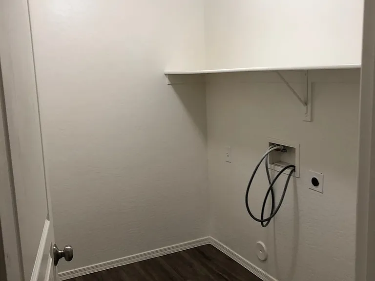 45579 W Dutchman Dr — Photo 11