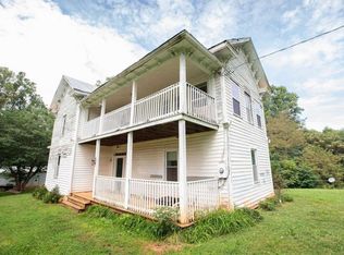 549 Cedar Cove Ln, Spout Spring, VA 24593