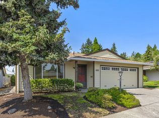 10215 SW Highland Dr, Portland, OR 97224