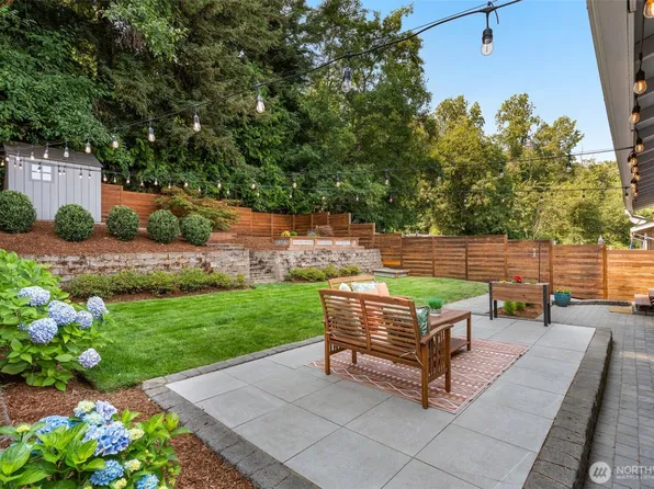 5423 31st Avenue SW, Seattle, WA 98126