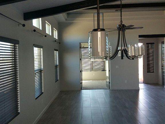 5th image of 782 Malibu Cir