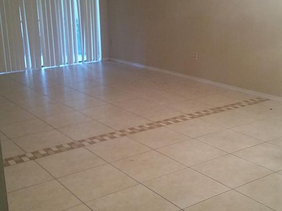 3rd image of 78 Silver Park Cir