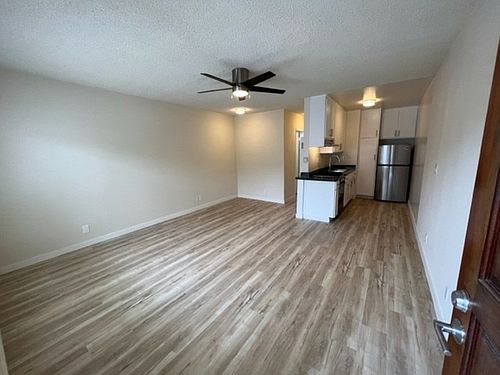2nd image of 2925 4th St #23