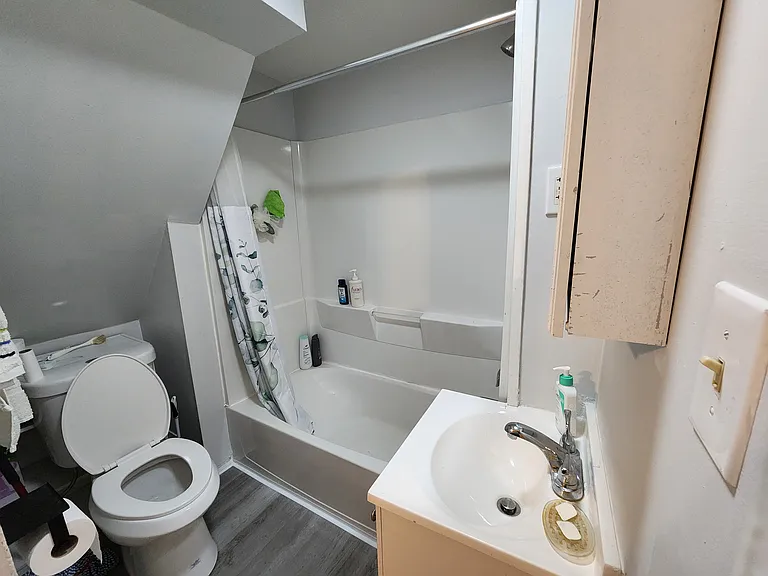 11 Prospect St — Photo 11
