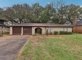 117 Casas Del Sur St, Granbury, TX 76049