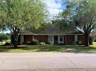 209 Saint Peter St, Raceland, LA 70394