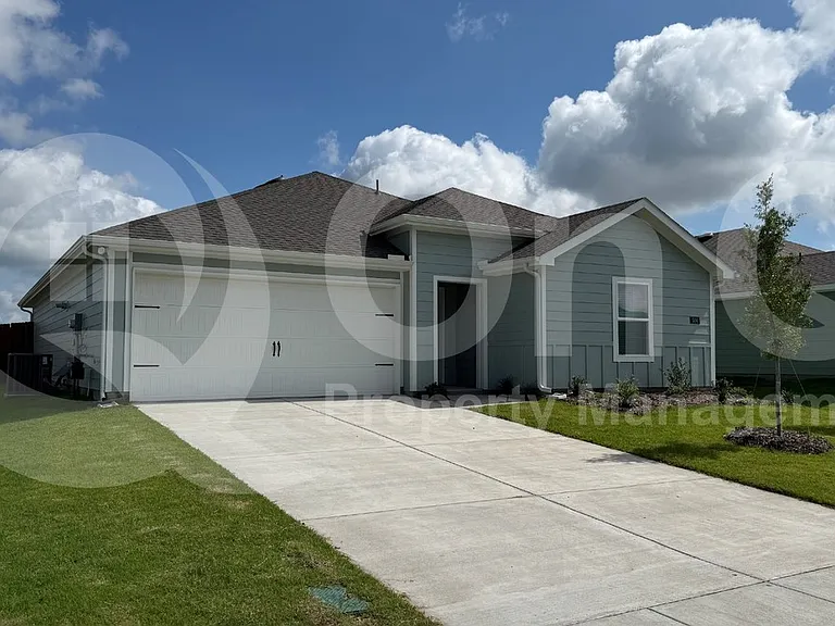 504 Saddle Blanket Dr — Photo 1
