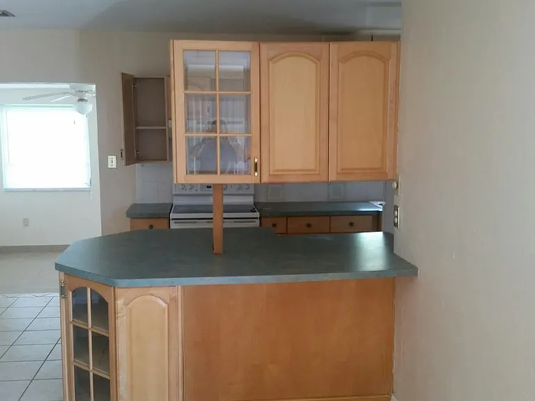 2216 Anne Ave — Photo 3