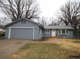 7221 Francis St, Lincoln, NE 68505