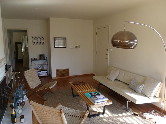 3rd image of 2480 Lindsay Ln