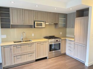 5470 Ormidale St #501, Vancouver, BC V5R0G6