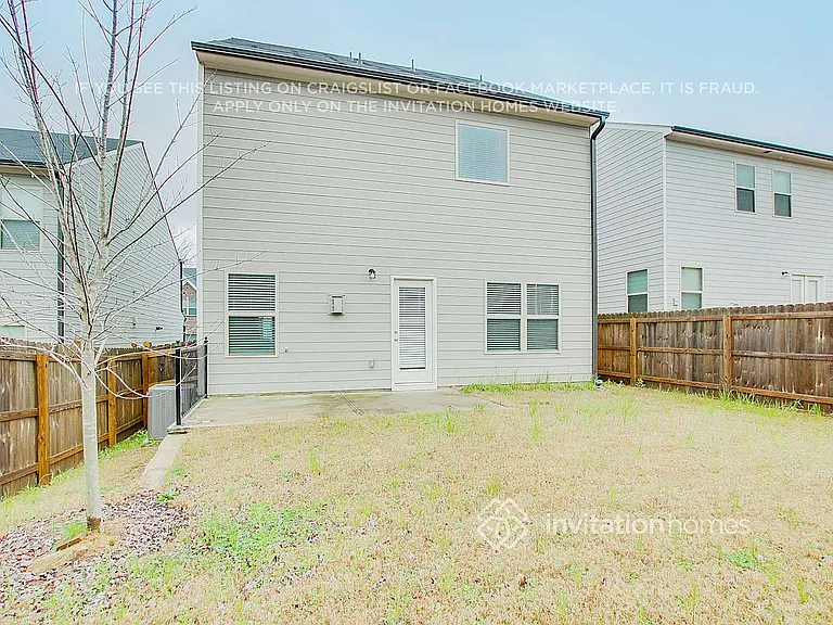 3941 Lake Manor Way — Photo 25