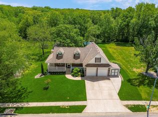1508 Winchester Dr, Pleasant Hill, MO 64080