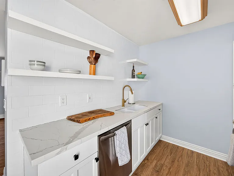 2850 Reynard Way #23 — Photo 15