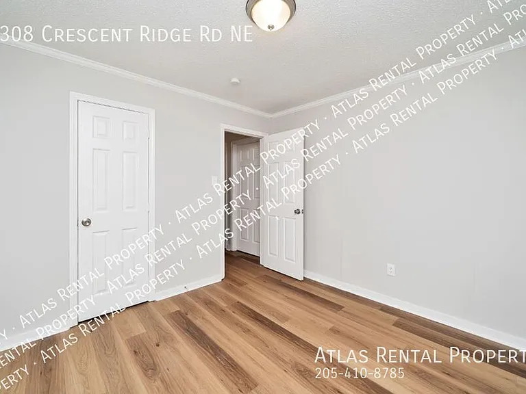 1308 Crescent Ridge Rd NE — Photo 9