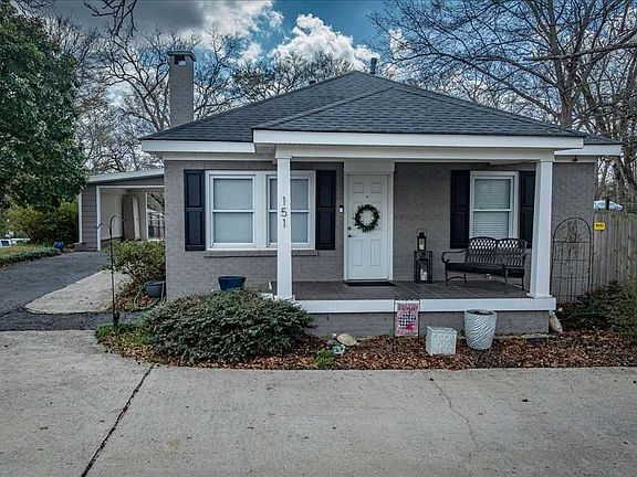 2nd image of 151 Baugh St