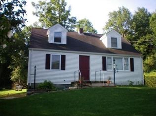 24 Nathan Hale Dr, Coventry, CT 06238