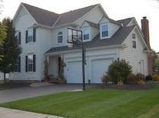 6826 Bishops Wood Rd, New Albany, OH 43054
