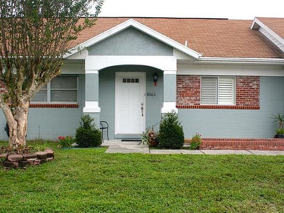 2nd image of 8665 Oak Bluff Dr