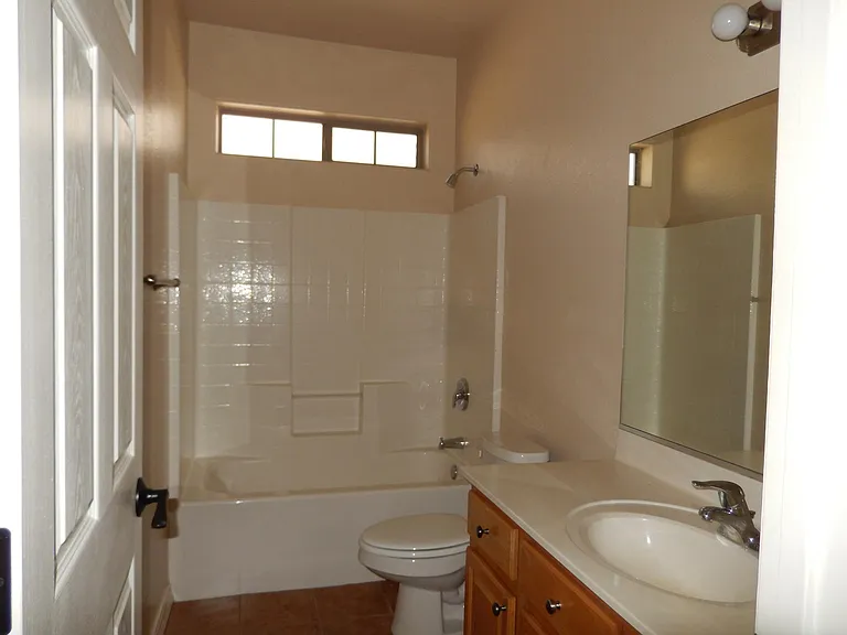 2071 Gene Autry Dr — Photo 7