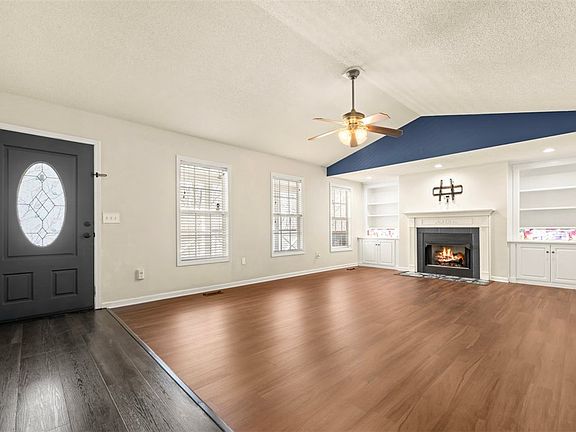 5th image of 115 Buxton Dr