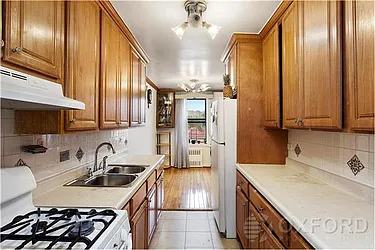 Sold by Oxford Property Group