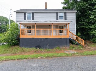 465 N Forest St, Spartanburg, SC 29303