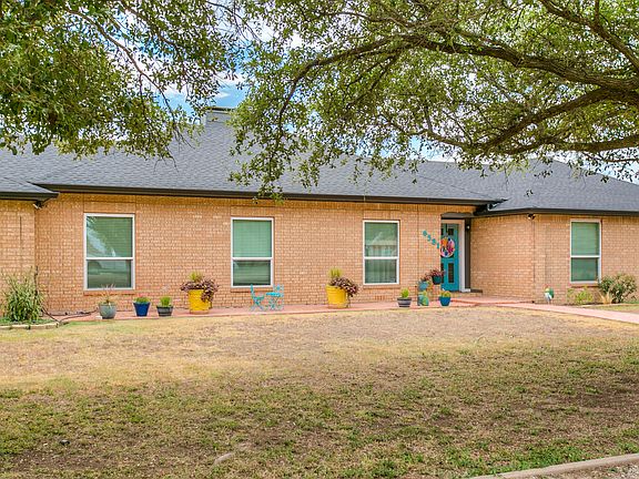 4th image of 6581 Plain View Dr