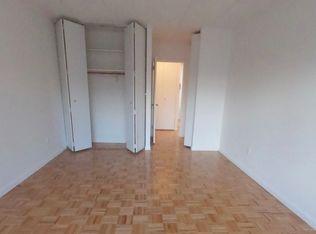 8211 135th St #3, Jamaica, NY 11435