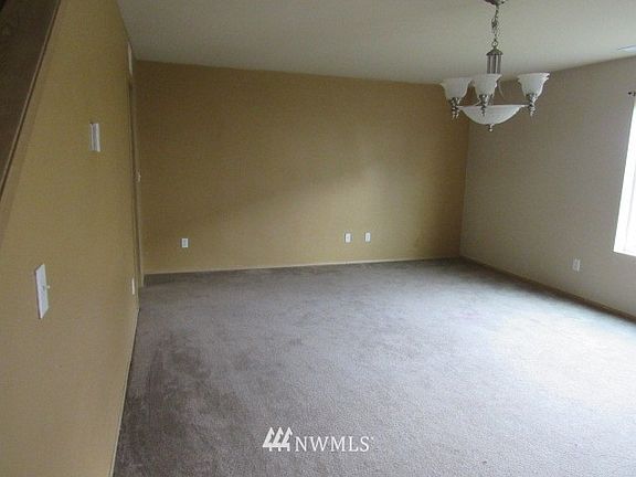 5th image of 10010 Tahoma Court