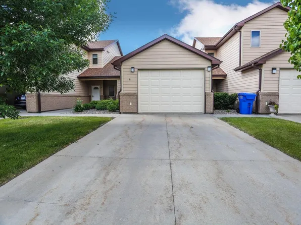 1916 Prospect Ave #4, Aberdeen, SD 57401